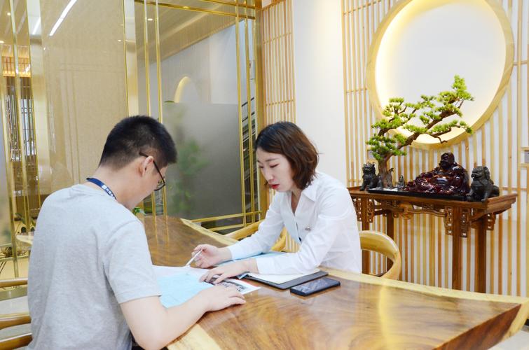 四川老快计财税科技 您的智慧财税伙伴，赋能企业稳健前行
