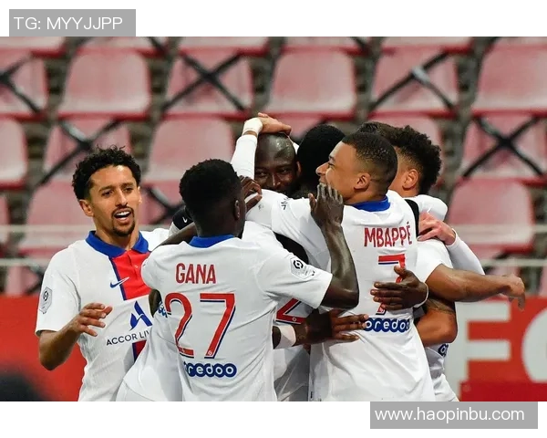 巴黎圣日耳曼球星领衔新赛季挑战欧冠荣耀目标,豪华阵容展现无尽可能 巴黎圣日耳曼球星领衔新赛季挑战欧冠荣耀目标,豪华阵容展现无尽可能