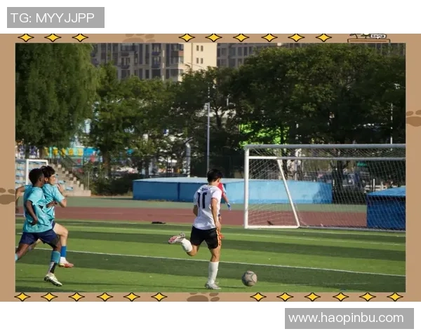 亚洲球星闪耀绿茵场展现足球魅力与拼搏精神