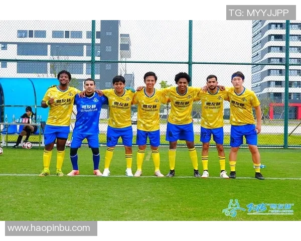 巴西足球明星盘点与表现分析:顶级球员如何引领绿茵风潮 巴西足球明星盘点与表现分析:顶级球员如何引领绿茵风潮